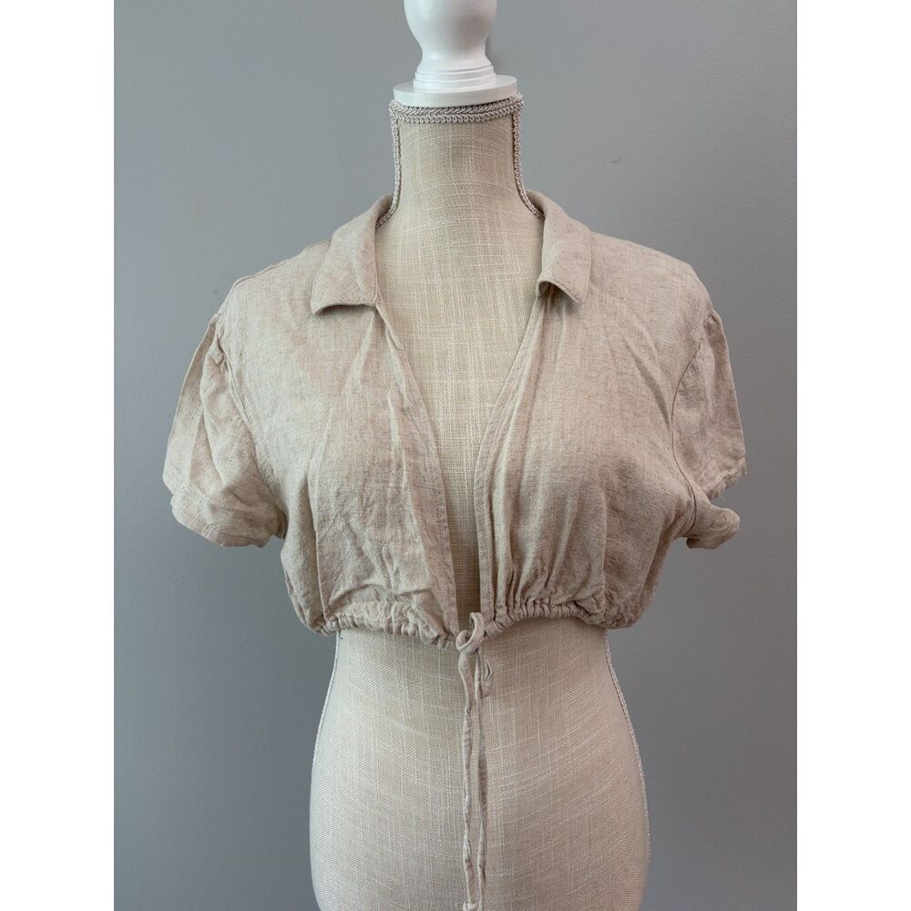 HM Divided Linen Blend Front Tie Cropped Top Womens Medium Beige Short Sleeve